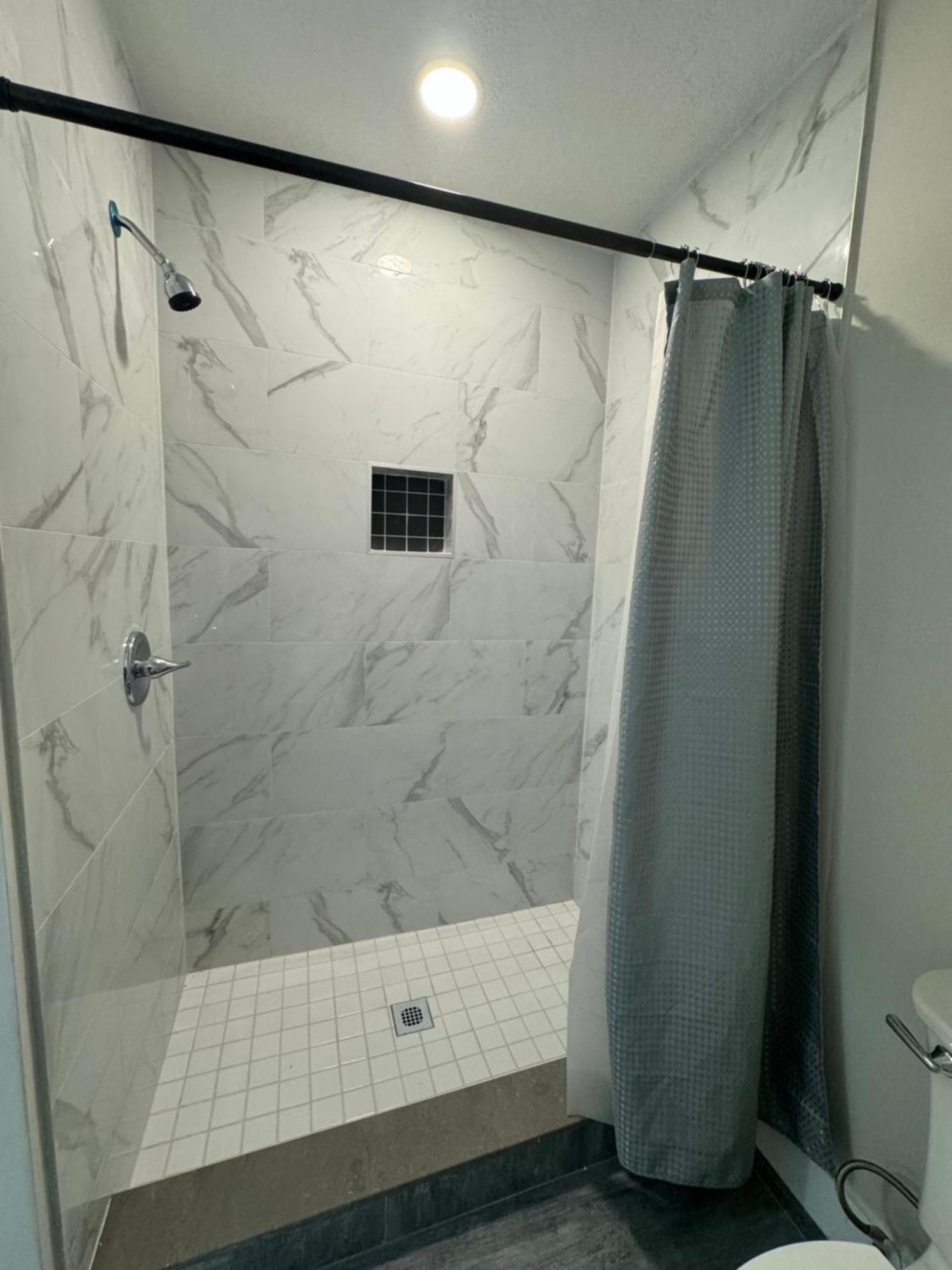 Deluxe Apartment Whit Laundry Tampa Ngoại thất bức ảnh