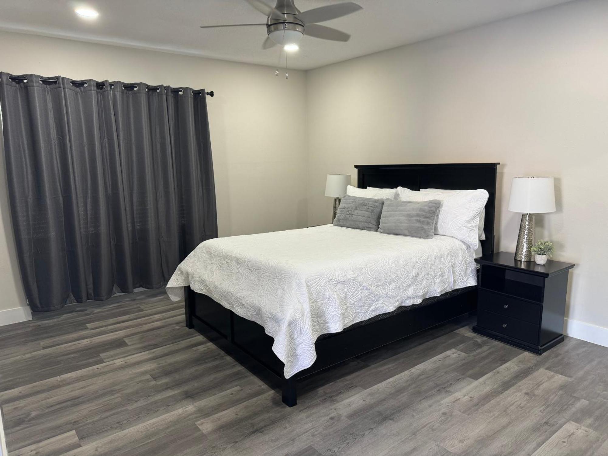 Deluxe Apartment Whit Laundry Tampa Ngoại thất bức ảnh